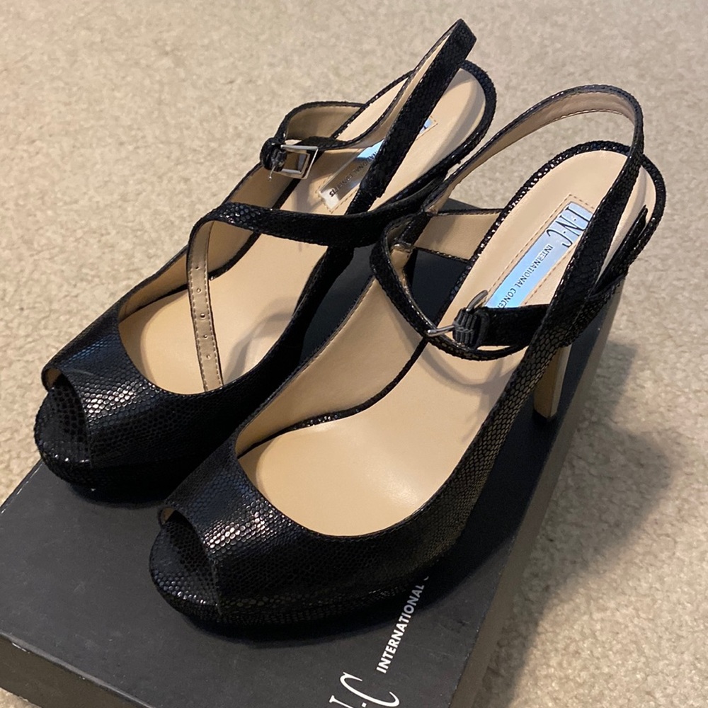 I-N-C Women’s size 8 black high heels